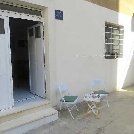 Studio Queen Split Exterior photo